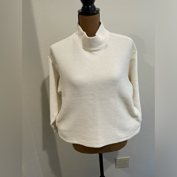 Madewell Tops - Madewell ribbed crew neck sweater